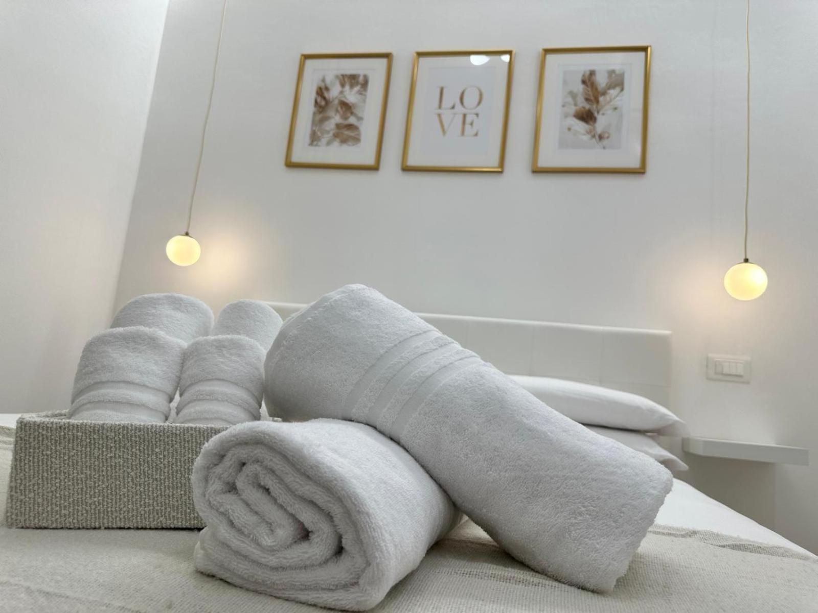 Center Rooms La Spezia Ngoại thất bức ảnh