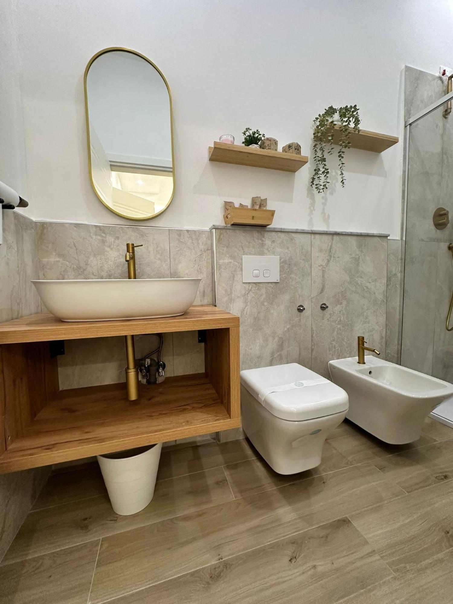 Center Rooms La Spezia Ngoại thất bức ảnh