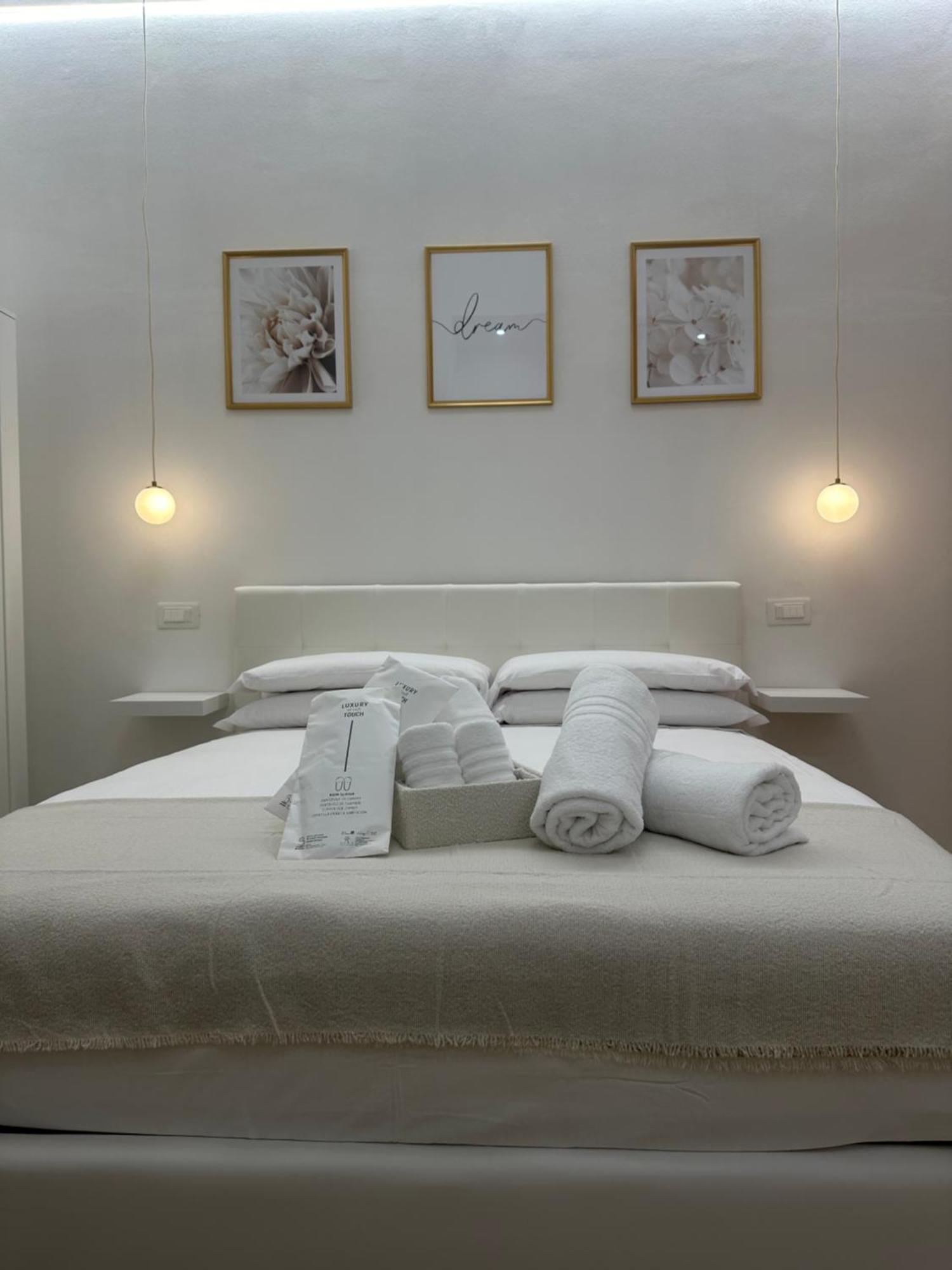 Center Rooms La Spezia Ngoại thất bức ảnh